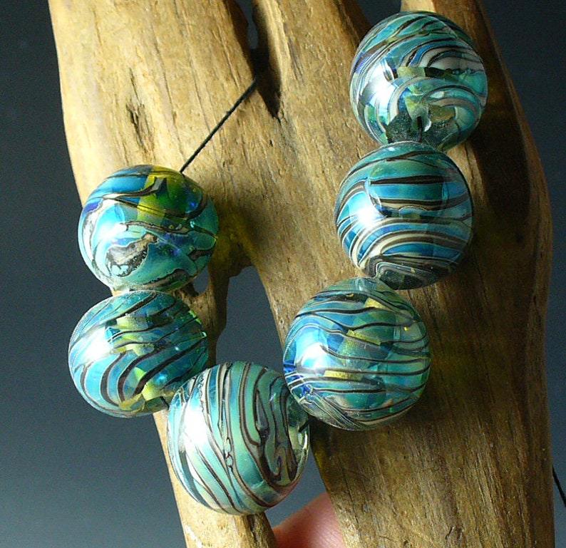 Lampwork beads/SRA lampwork beads/beads/rainbow/blue green/Double Helix/artisan lampwork/luster/metallic/ image 3