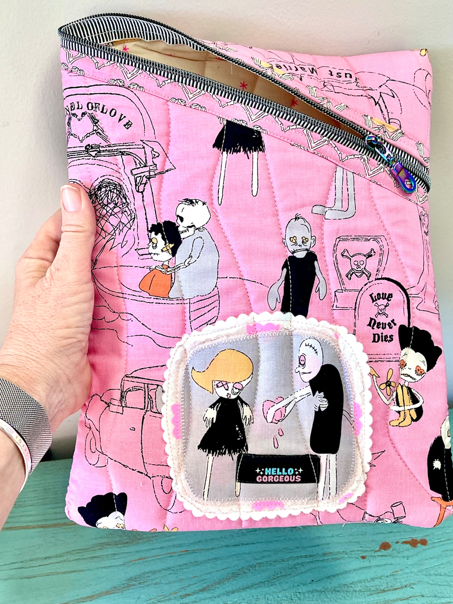 Handmade Large Hemingway Zipper Pouch, for Ipad, Supernote, Remarkable ...