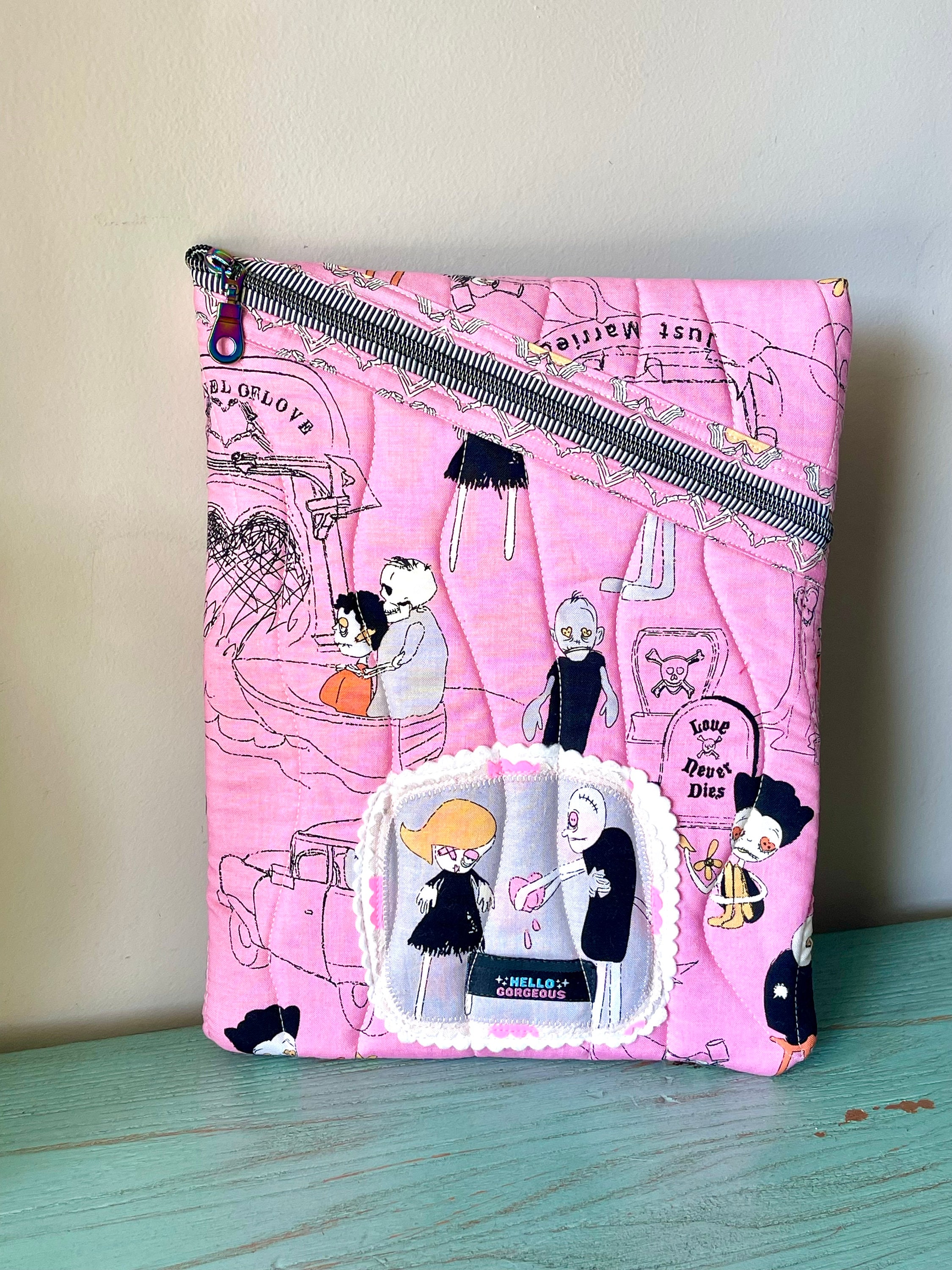 Handmade Large Hemingway Zipper Pouch, for iPad, Supernote, Remarkable, Kindle. A Protective case folio made from Zombie Love fabric.