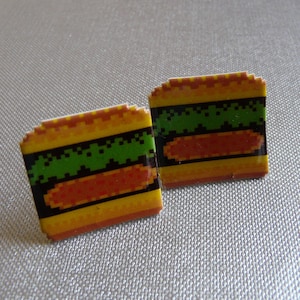 quarter pixel with cheese - burger time Cufflinks // Video Game Cufflinks // Geek Wedding Cufflinks // Gamer Wedding Cuff Links