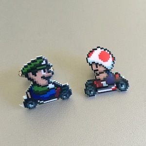 Mario Kart Manschettenknöpfe wählen Sie Ihre Lieblings-Charakter / / Videospiel Manschettenknöpfe / / Geek Hochzeit Manschettenknöpfe / / Gamer Hochzeit Manschettenknöpfe Bild 4