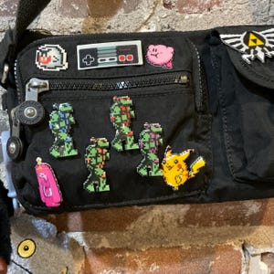 Teenage Mutant Ninja Turtles Pin // Nintendo Hat Pin // TMNT Pin // TMNT NES Game // resin coated shrink plastic similar to enamel pin