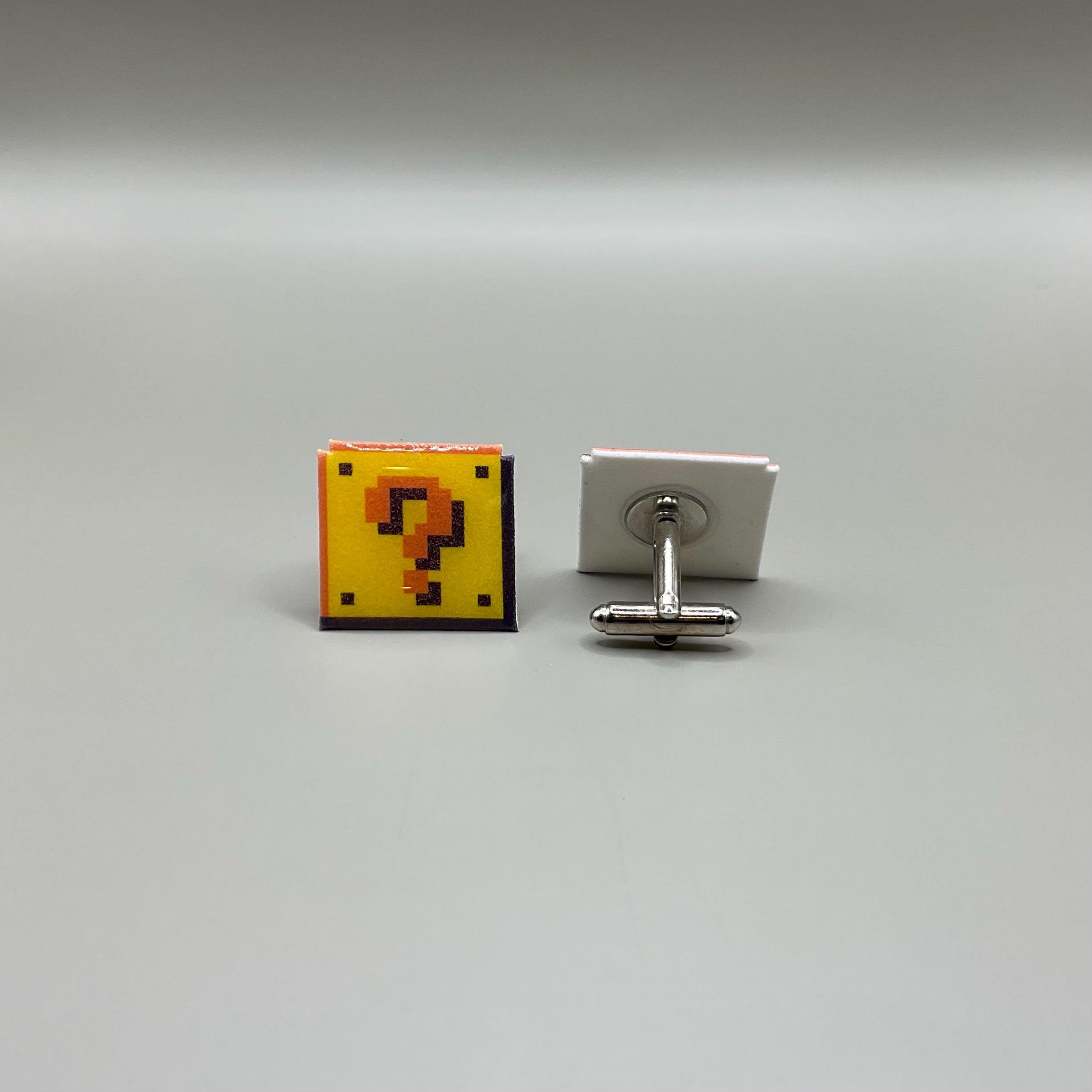 スーパーマリオ クエスチョンブロック カフスボタン // クエスチョンボックス マリオ // ビデオゲーム カフスボタン // オタク ウェディング  カフスボタン // ゲーマー ウェディング カフスボタン - Etsy 日本