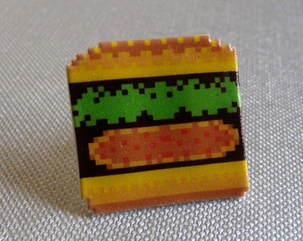 BurgerTime Hamburger Pin / / Arcade Nintendo Hutnadel / / Tie Tack / / Retro-Revers pin / / Harz beschichtet Schrumpf Kunststoff ähnlich wie Emaille-Pin