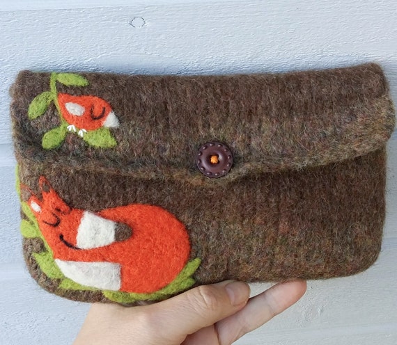 THE SHEEP BAG to KNIT /& FELT with EXTRA POCKETS by FIBER TRENDS FREE SHIPPING!