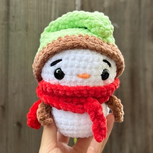 Cozy Snowman Crochet Plushie Amigurumi | Christmas