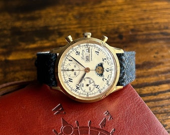 1970s, "DOLMY LUNAR CHRONOGRAPHE". Mechanical vintage watch