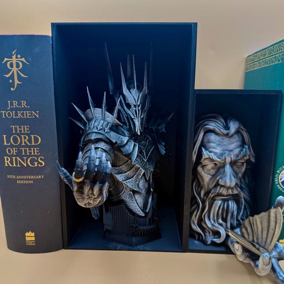 NEW Sauron | Gimli | Gandalf | Saruman | Smaug Book Nook – Tolkien enspired book shelf insert