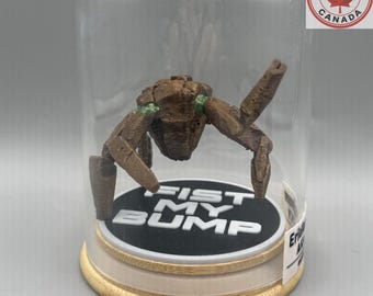 Figurine Rocky « Project Hail Mary » sous dôme de verre | Rocky Eridian | Cadeau Rocky Grace | Objet de collection science-fiction | Décoration de bureau