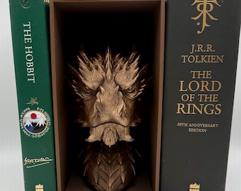 Smaug Dragon Book Nook: Hand-Painted 3D Printed Shelf Insert