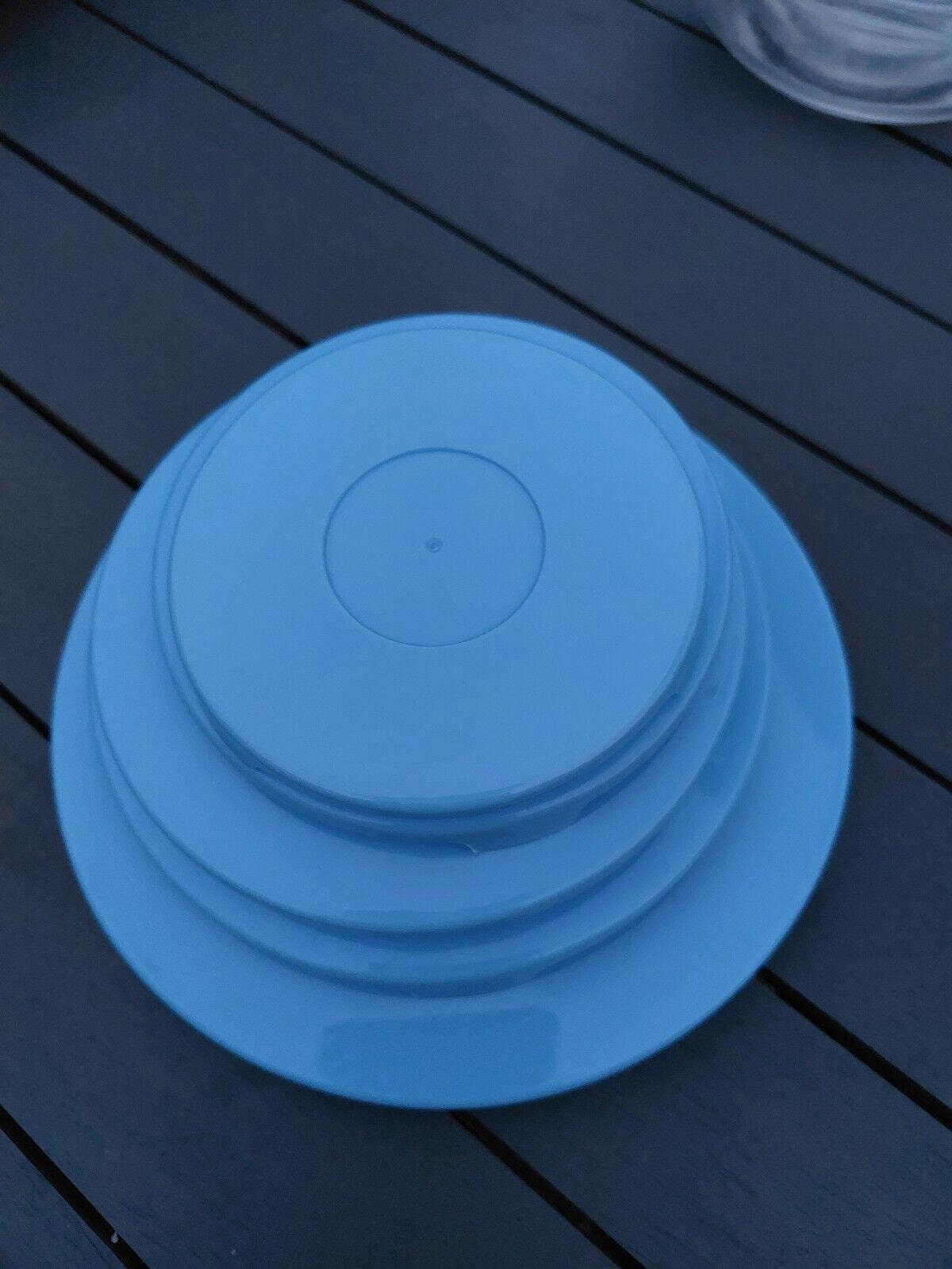 青いプラスチック蓋が付いた入れ子式ガラスボウル 5 個 - Etsy 日本