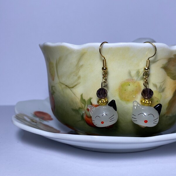 Glass Beaded Cat Earrings