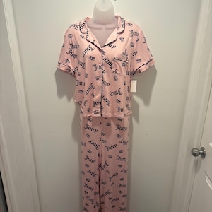Juicy Couture Pink and Black Crown Logo Pajama Set Size Large