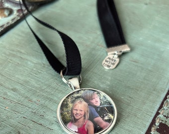 Ribbon Bookmark with Custom Image Photo l Set in Silver Tray l Gifts for Her, In Memory, Bridesmaids, Mothers Day, Fathers Day, New Mom
