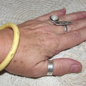 Vintage Butter Yellow Celluloid Bangle Bracelet image 4