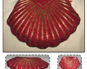 Vintage Red & Gold Beaded Shell Shaped Zippered Evening Clutch Purse