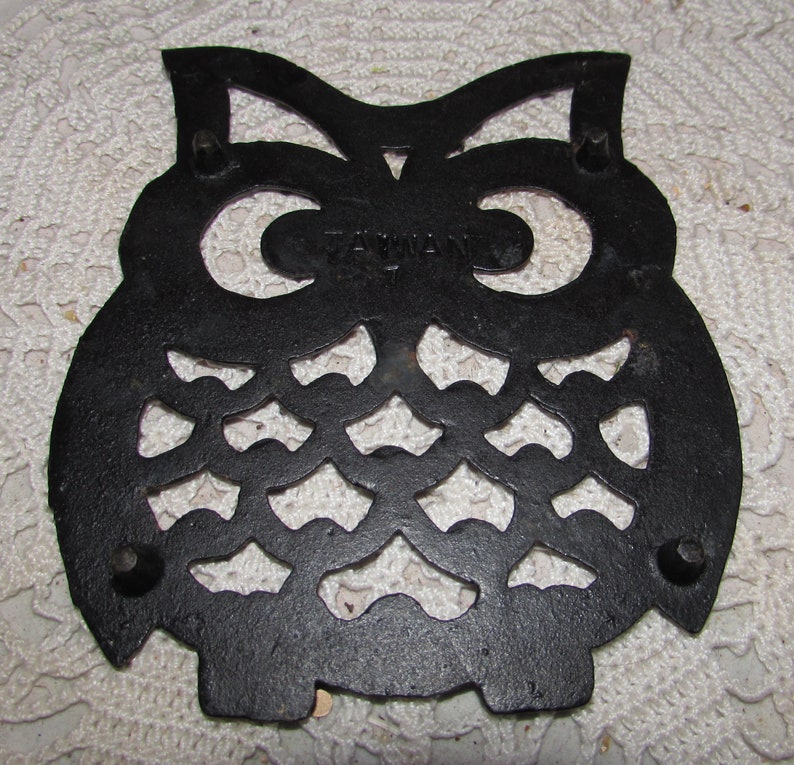 Vintage Black Cast Iron Owl Shaped Trivet Taiwan Etsy