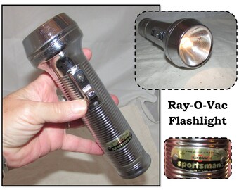 RCA - Lampe de Poche en Métal DEL XPE, Rechargeable, 450 Lumens, Motif