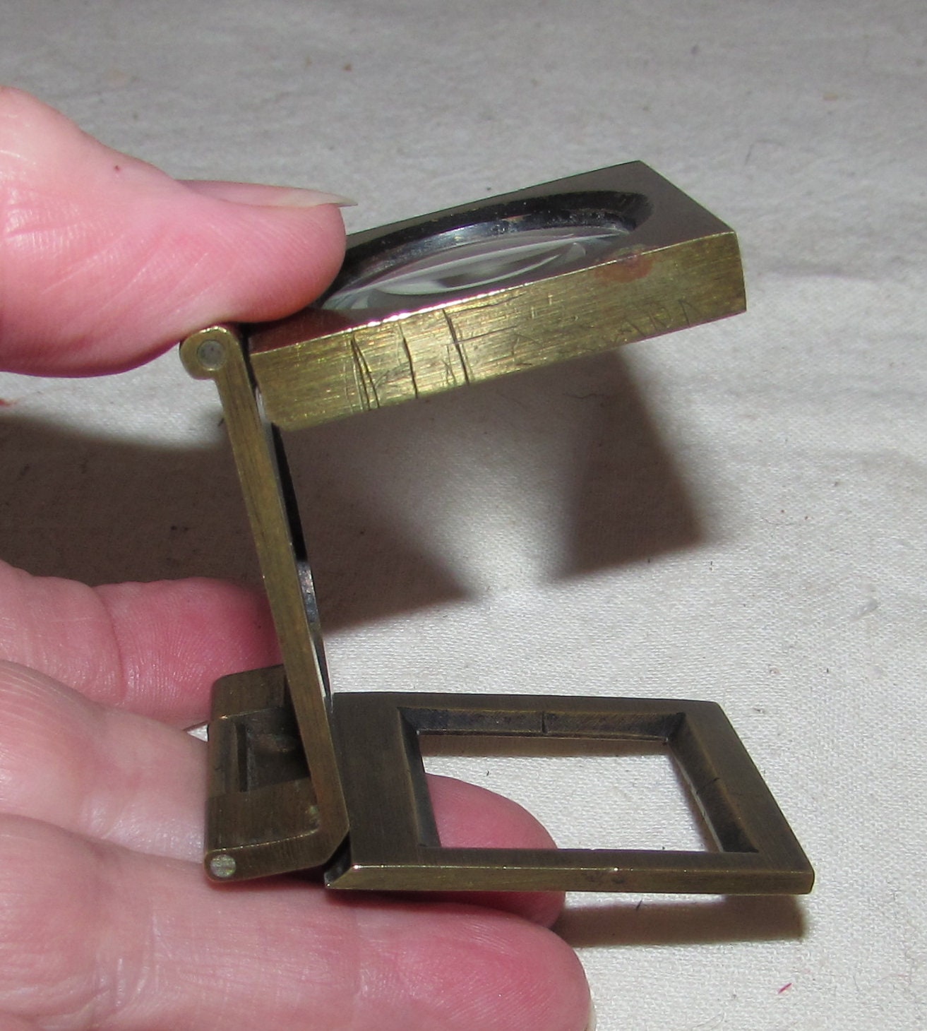 Antique Vintage Brass Small Folding Pocket Magnifying Glass 1 x 0.5/8”