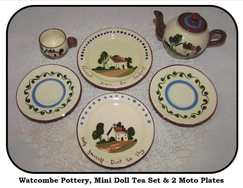 2 Vintage Small Mottoware Torquay Plates by Watcombe Pottery