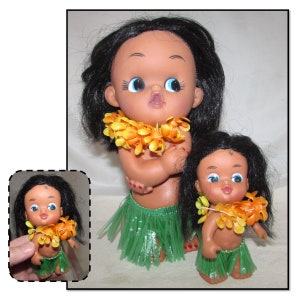 2 - Vintage Vinyl Toy Figures, Hawaiian Hula Girls w/ Grass Skirt, Large & Small