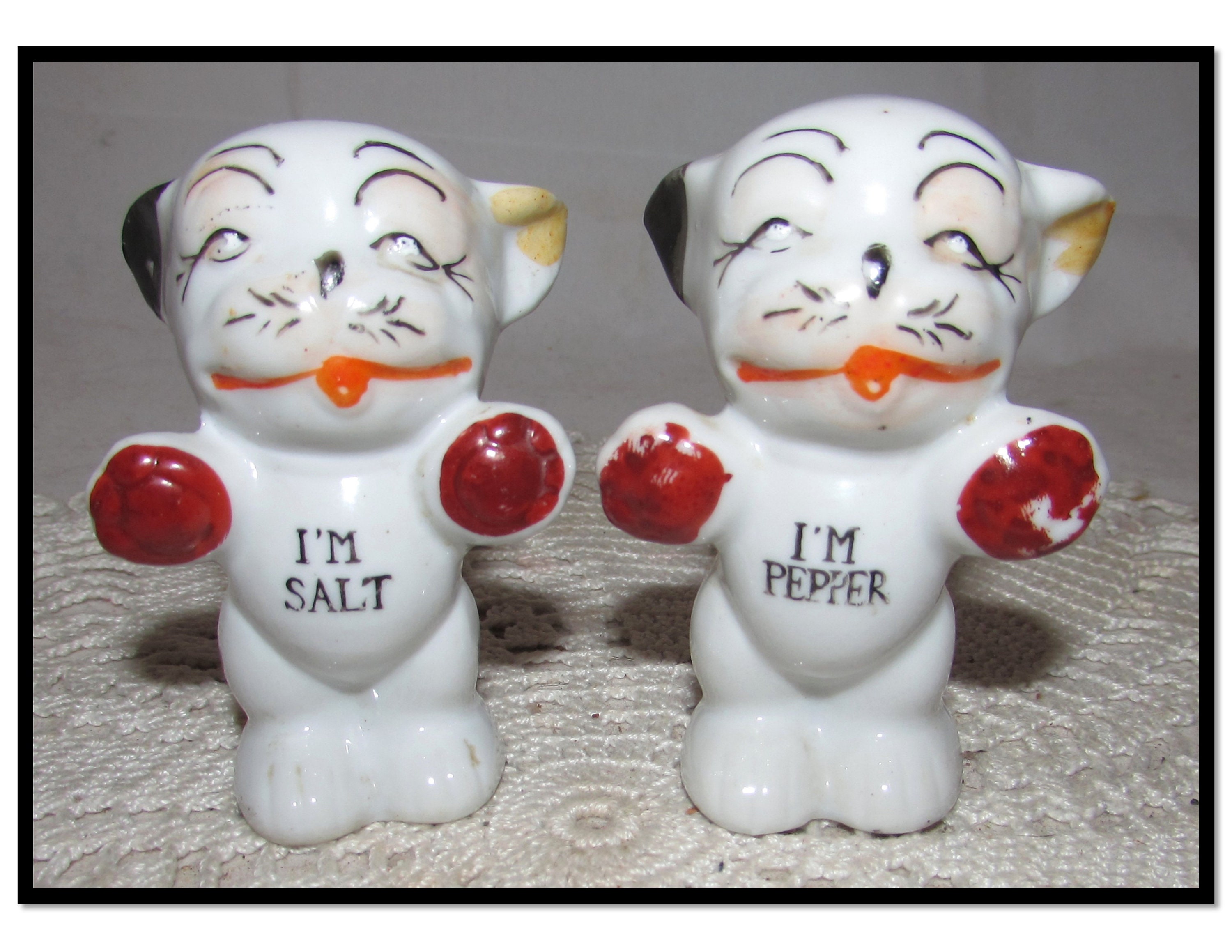 My Salt n Pepa shakers. : r/mildlyinteresting