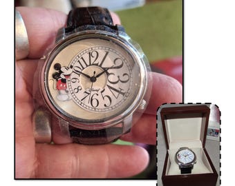 Vintage Seiko Lorus Disney Mickey Mouse Gold Tone Tank Watch Quart