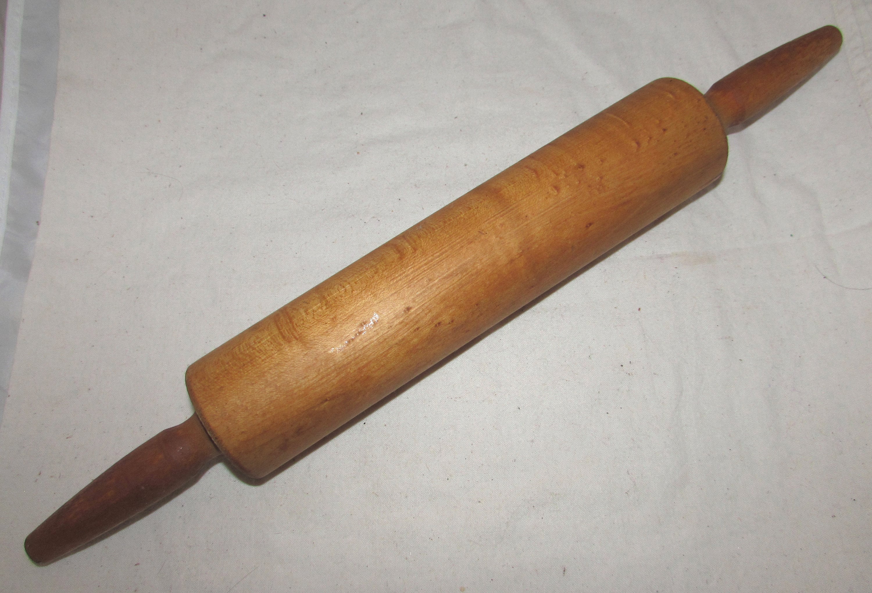 Vintage rolling pin JR Vintage rolling pin JR
