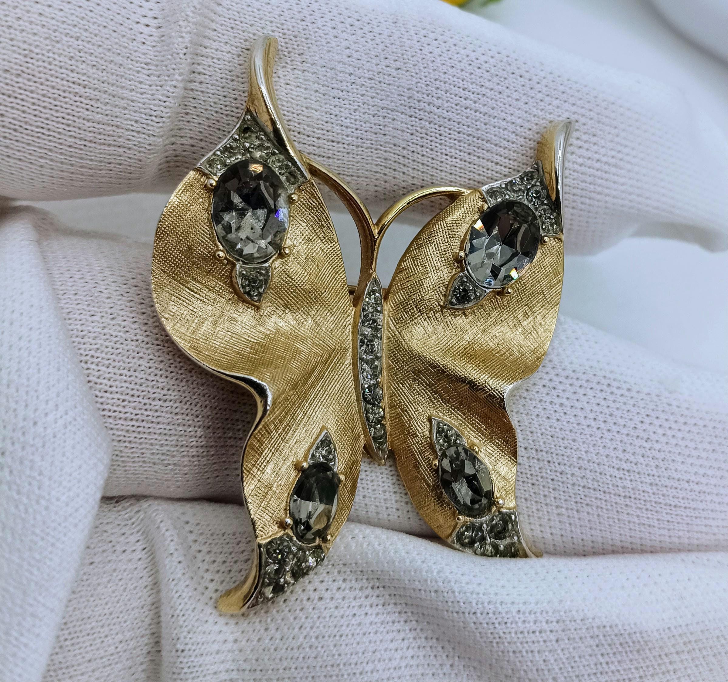 TRIFARIブローチ　アルフレッドフィリップ1949★flake Vintage Trifari Alfred Philippe Gold-tone Smoky Rhinestone