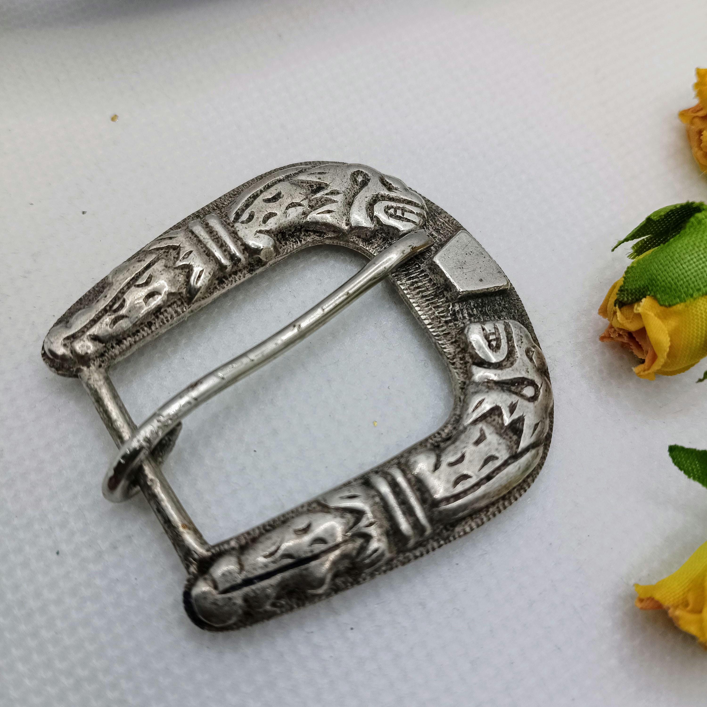 アクセサリー OLD Mexican Jewelry - Belt Type - Vintage Mexico Aztec Alpaca Silver Cowboys Belt Buckle Women Men