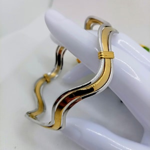 Vintage Avon Bangle Bracelet: Gold & Silver Tone, 1978 Unworn Estate Jewelry