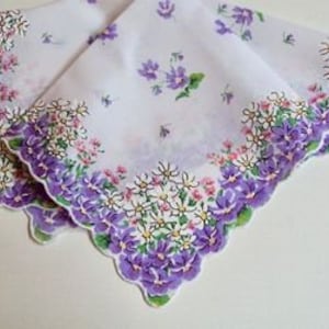 MOMENTS IN THYME - My Secret Garden Keepsake Hanky Card