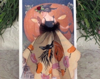 Halloween Hankie Greeting Card