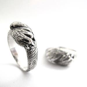 Paw to Paw Wolf Wedding Ring Set Cat Ring Dog Ring Fox Ring Mens wedding band set His and Hers Geek Loup Mens band, D 111 C 56c W 112 R 83