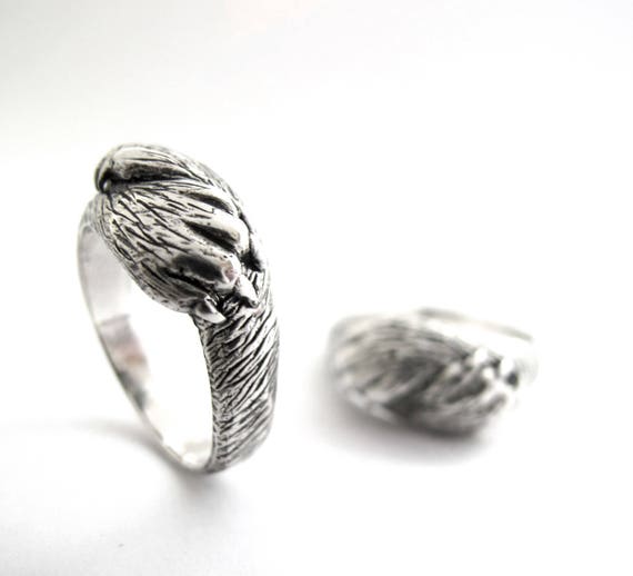 Paw to Paw Wolf Wedding Ring Set Cat Ring Dog Ring Fox Ring Mens wedding band set His and Hers Geek Loup Mens band, D 111 C 56c W 112 R 83