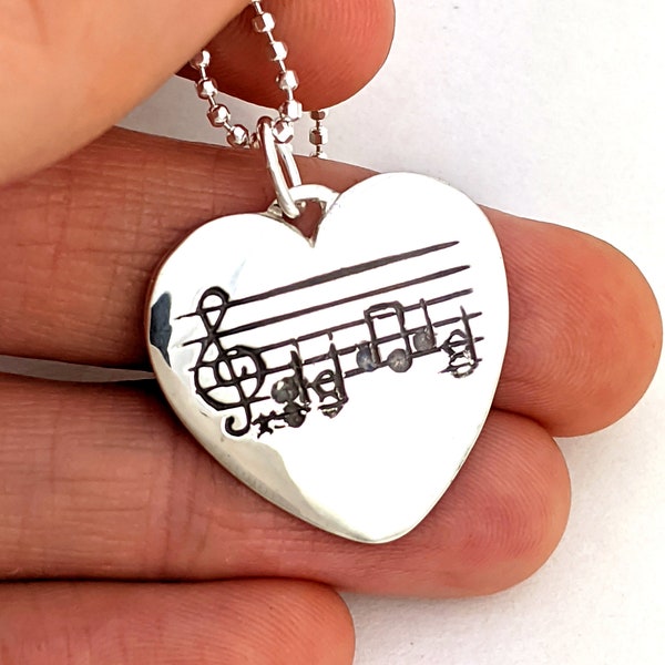 I Heart Music, Collana di plettri per chitarra con note musicali in argento, Gioielli di spartiti, Musica personalizzata, Chitarra con note musicali, Regalo per lei, Rickson 110