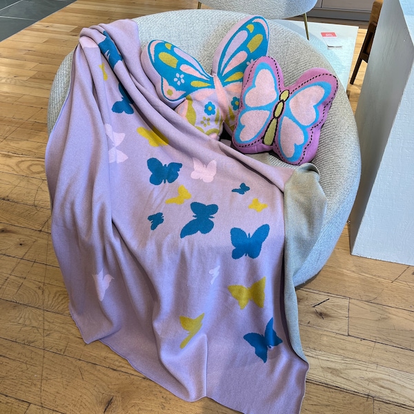 BUTTERFLY LOVE knit blanket cotton THROW 50"x60"  100% cotton, machine washable, Butterfly Decor, Butterfly Blanket, Gift for her