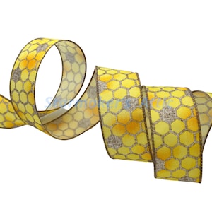 Beautiful 1.5 inch Wired Ribbon in a Natural Beige and Yellow Honeycomb - 5 Yards For Bows Wreaths Decor Hairbows Bee Bumble Summer Spring