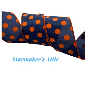 Hermosa cinta de satén azul marino con alambre de 2,5 pulgadas con lunares naranjas - 5 yardas ¡Perfecta para moños, coronas, decoración y envoltorios!