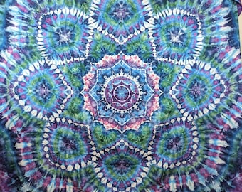 Giant Mandala Tie Dye Tapestry 7.5ft x 6.5ft - 100% Cotton Sateen - Ice Dye - T213