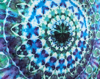 Mandala Ice Dye/Tie Dye Tapestry - Lightweight 100% Cotton  51"x40" T214