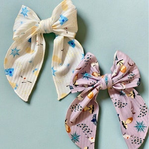 Frozen Inspired Bows