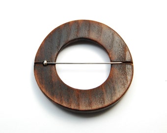 Wood-O brooch, hatpin - oak wood,stainless steel, silver