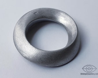 Möbius ring - aluminum