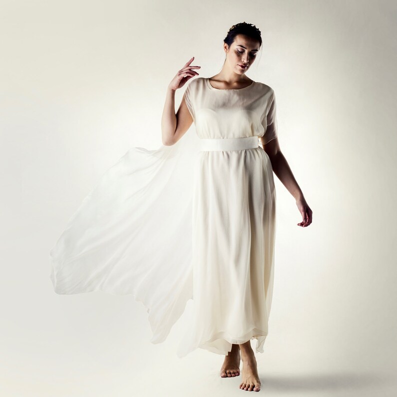 Celtic Wedding dress Plus size wedding dress Pagan wedding ...