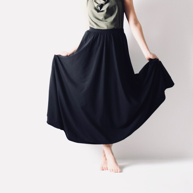 long black boho skirt