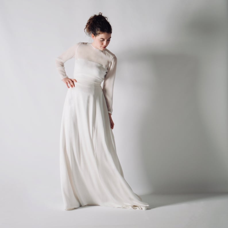 Minimalist wedding outfit with sleeves, Long sleeve wedding dress, Modest wedding dress, White wedding dress, Silk, Comfortable CARDAMINE image 2