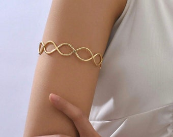 Set di polsini da braccio minimalisti chic con fasce da braccio superiori in oro e argento - Regalo ideale per lei, fascia da braccio in argento, polsino da braccio in oro, regalo