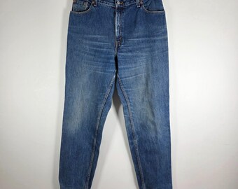 Levi’s 550 Jeans Women’s W31 L32 Blue Relaxed Fit Distressed Vintage Style
