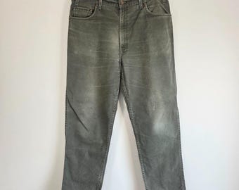Vintage Levi’s 540 Jeans W38 L29 Grey Relaxed Fit USA Made Denim
